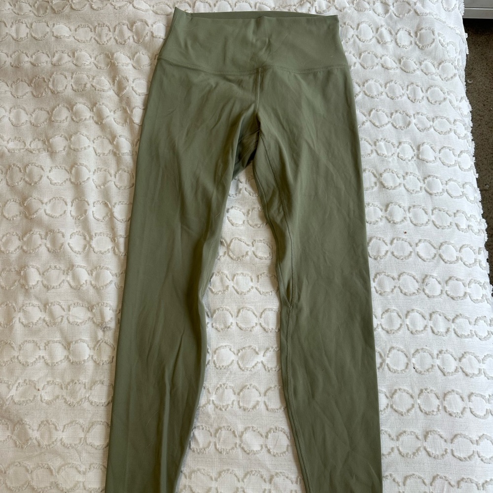 Lululemon leggings